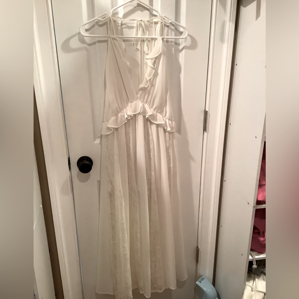 Dress / shorts underneath off white Sixe XS